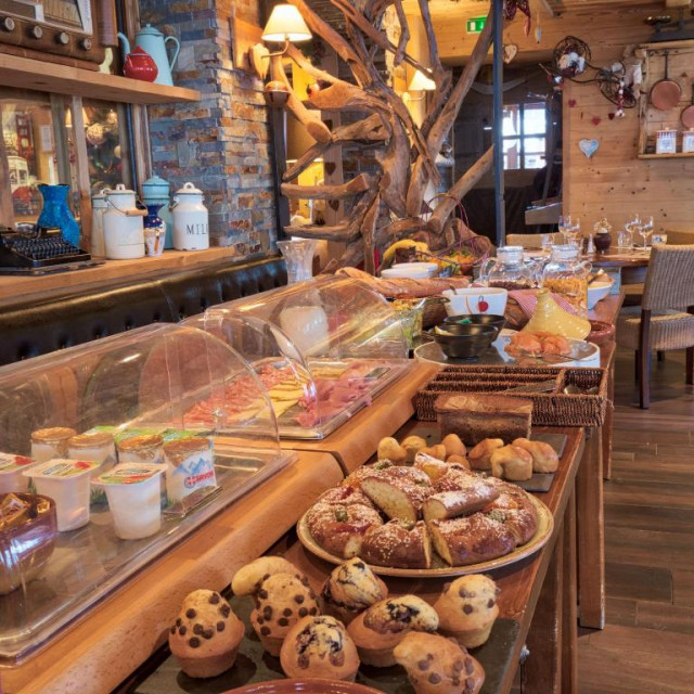 Buffet petit déjeuner Buffet petit déjeuner