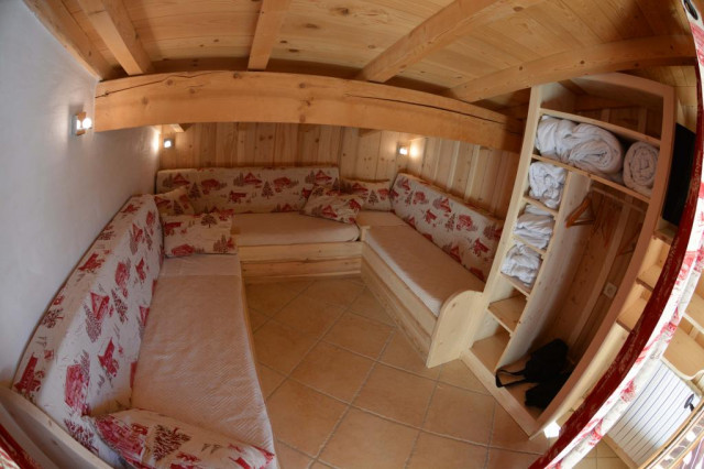 Etage - © Jean-Pierre Bibollet-Ruche Etage