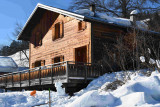 Chalet enneigé