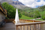 VUE D'ÉTÉ DEPUIS LA TERRASSE
