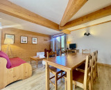 _lv_images__lot_0000970407_04_7597020