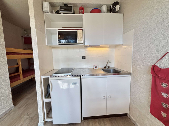 227459001_17644_17644g_1791386032.jpg