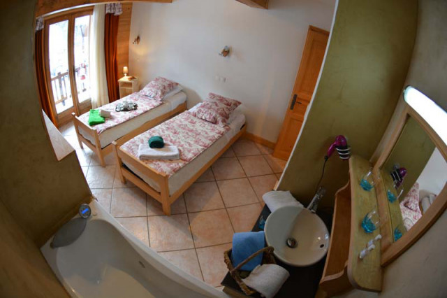 Chambre - © Jean-Pierre Bibollet-Ruche Chambre