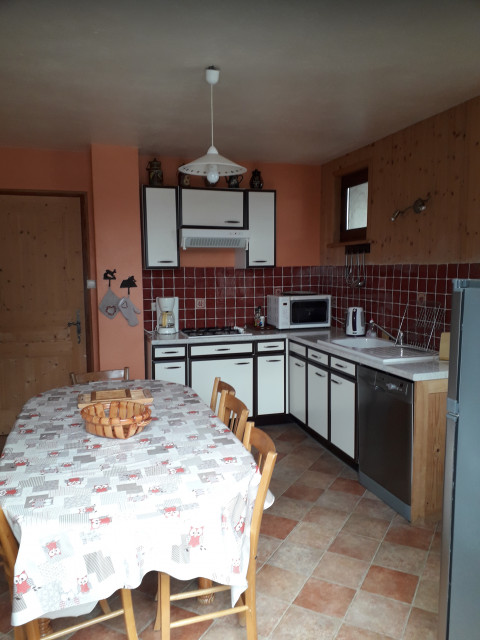 Chalet Claire Vallée - Cuisine - © Bernard Ours Chalet Claire Vallée - Cuisine