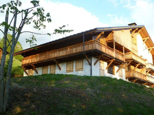 sitrahlo717921_115650_mollier_henri_la_cour.jpg sitrahlo717921_115650_mollier_henri_la_cour.jpg