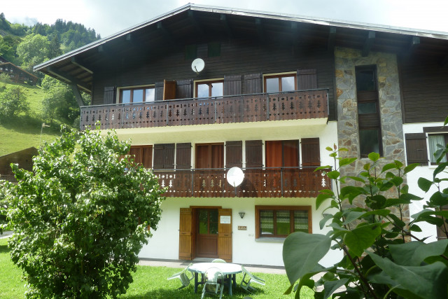 Chalet Eté - © Paul Bouchex Chalet Eté