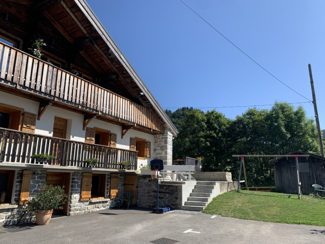 ACCES A L'APPARTEMENT PAR SA TERRASSE PRIVATIVE