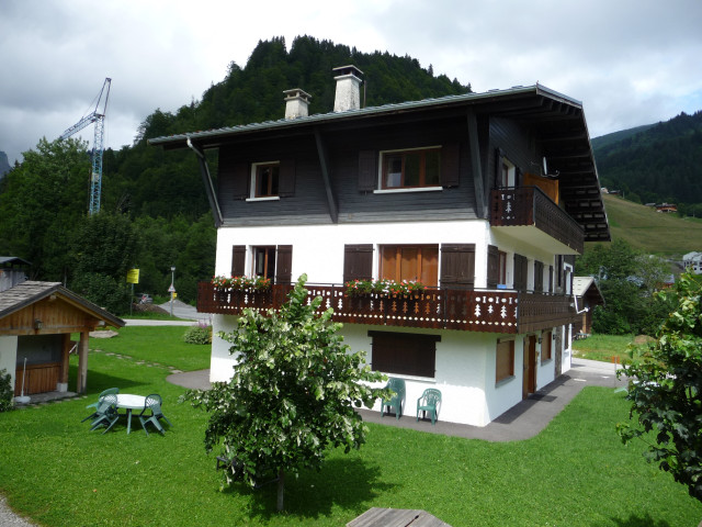 Chalet Eté - © Paul Bouchex Chalet Eté