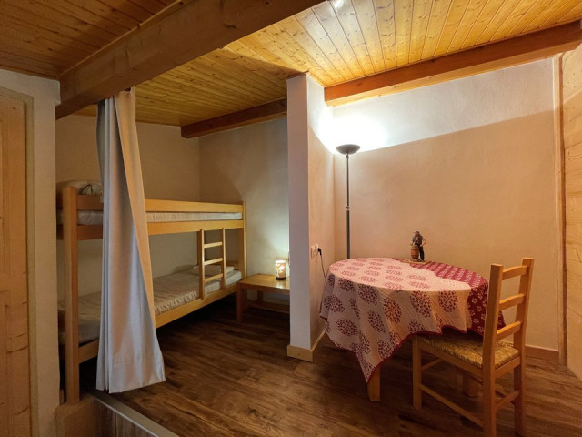 _clients_227359002_photos_117e_7374459