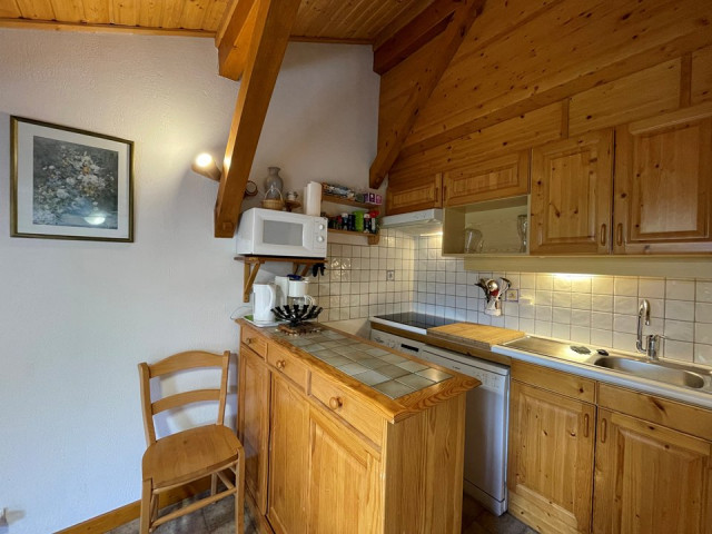 _clients_227359002_photos_141d_7740934