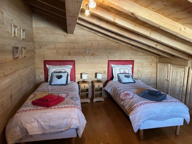 _clients_227359002_photos_185k_7671851 _clients_227359002_photos_185k_7671851