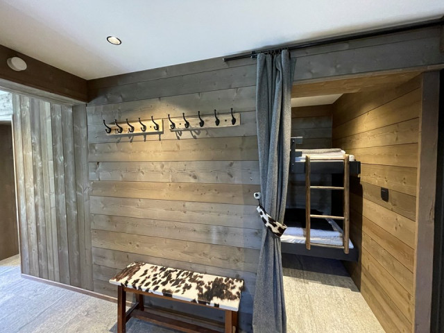 _clients_227359002_photos_195e_6865575