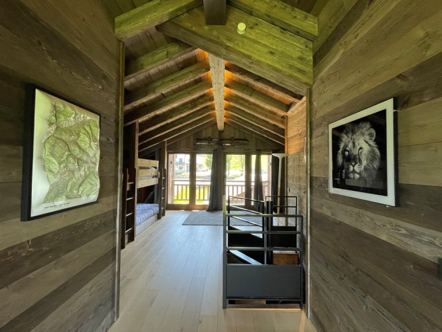 _clients_227359002_photos_210i_7741243