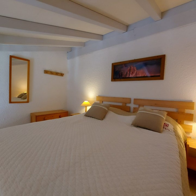 _clients_227359002_photos_214c_7746904