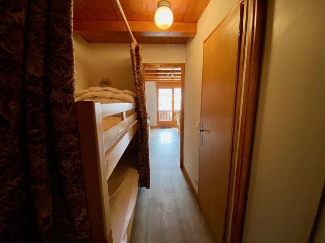 _clients_227359002_photos_297k_7741786