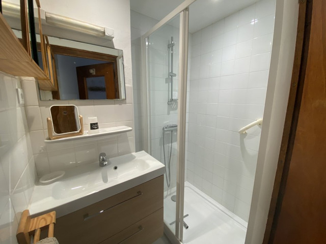 _clients_227359002_photos_306k_8287526