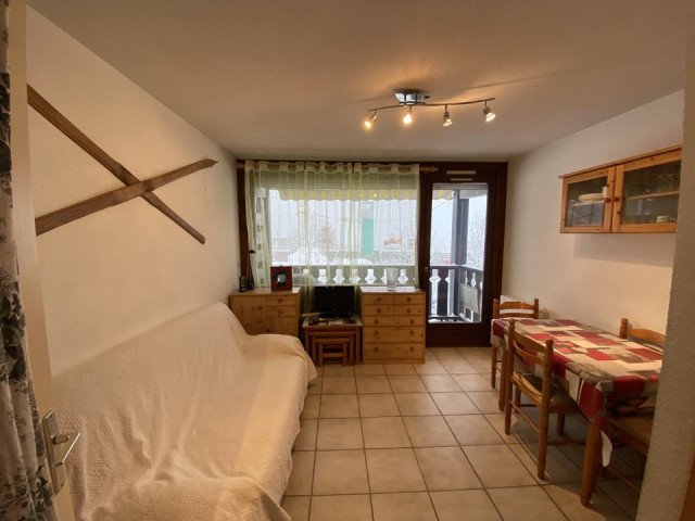 _clients_227359002_photos_308j_7741960