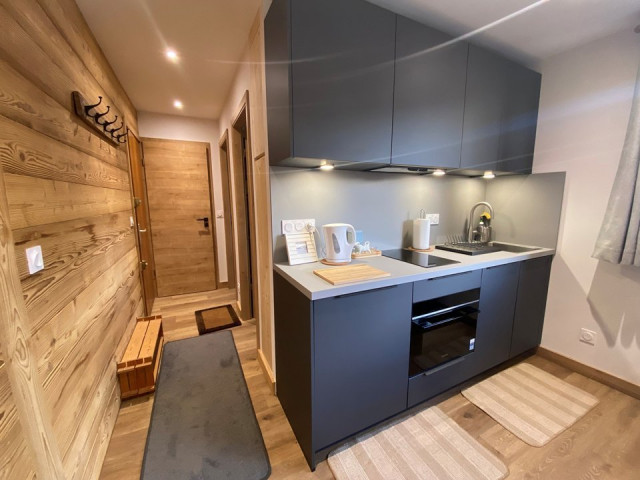 _clients_227359002_photos_321a_7650402