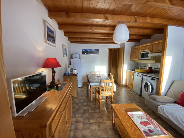 _clients_227359002_photos_323f_6833147 _clients_227359002_photos_323f_6833147