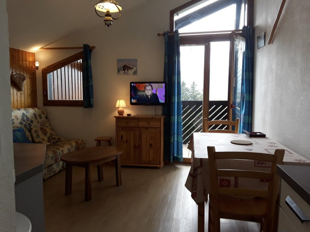 _clients_227359002_photos_330g_7759106