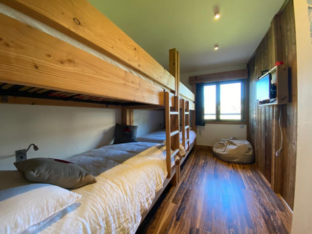 _clients_227359002_photos_337aj_7338392