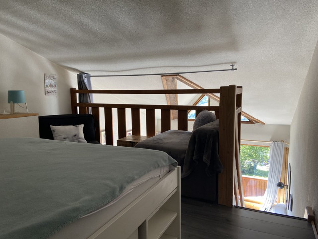 _clients_227359002_photos_339n_7212019