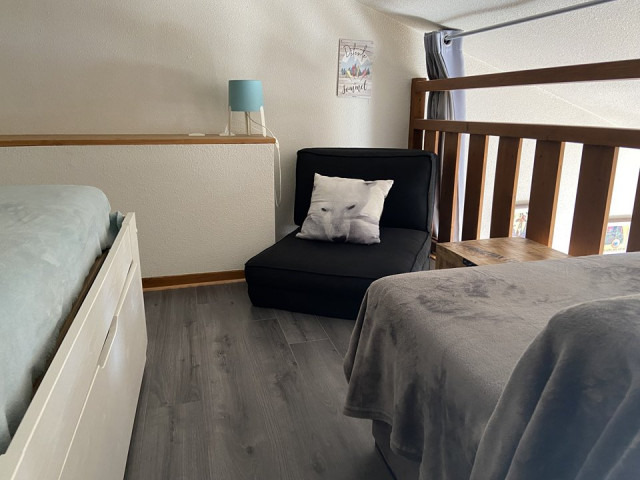 _clients_227359002_photos_339p_7747940