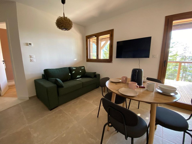 _clients_227359002_photos_342a_7759258