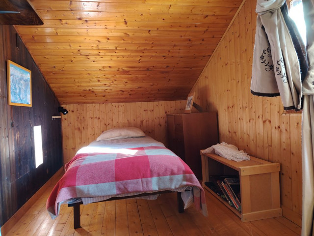 _clients_227359002_photos_347j_7206551