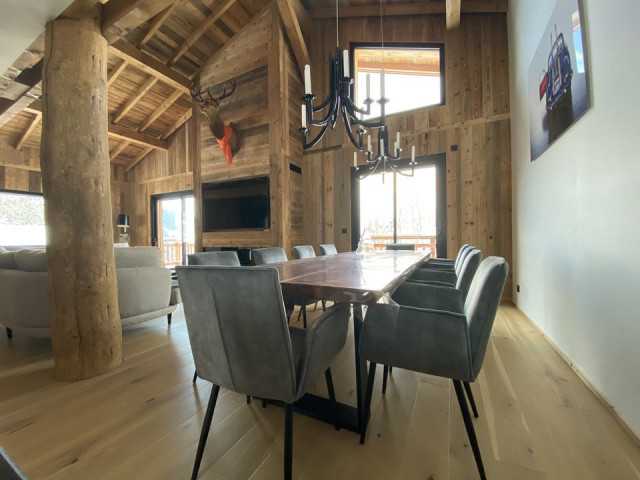 _clients_227359002_photos_349k_7640425 _clients_227359002_photos_349k_7640425