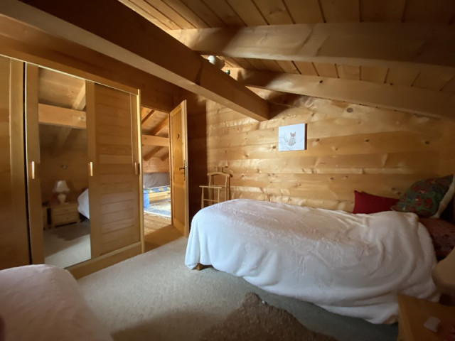 _clients_227359002_photos_350ab_7753789