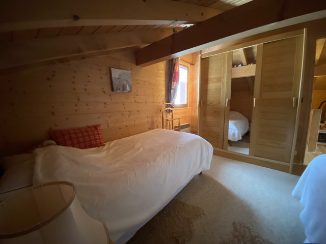 _clients_227359002_photos_350ac_7736862