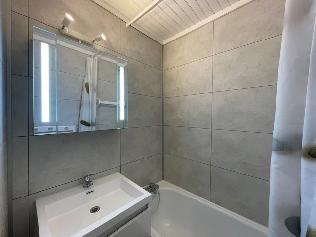 _clients_227359002_photos_49j_7667674