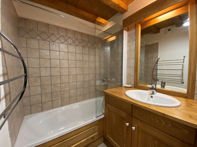 _clients_227359002_photos_70e_7496450