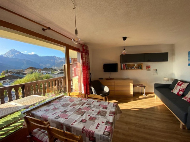 _clients_227359002_photos_8a_7382147