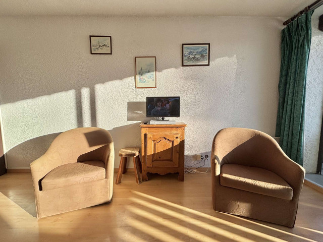 _clients_227459001_photos_17622k_7310393