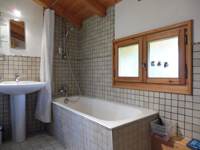 _clients_227459001_photos_17664l_8288853