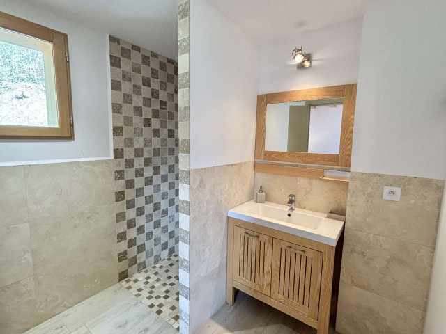 _clients_227459001_photos_17753w_7576613