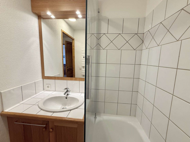 _clients_227459001_photos_18434z_7230075