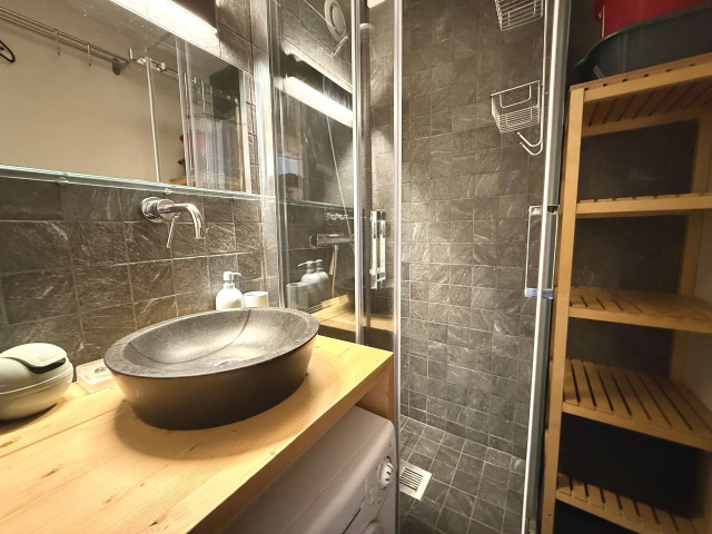 _clients_227459001_photos_23664k_7620992