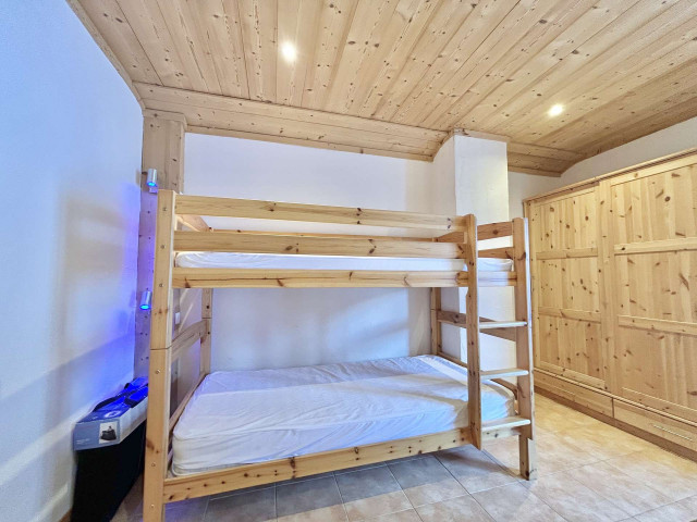 _clients_227459001_photos_24034r_7476675