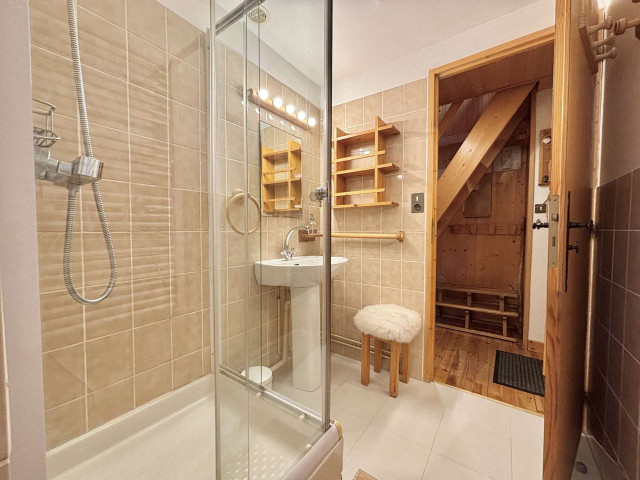 _clients_227459001_photos_26347q_7591562 _clients_227459001_photos_26347q_7591562