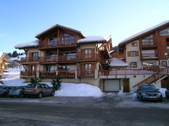 _lv_images___imme_0000050006_03_3775971 _lv_images___imme_0000050006_03_3775971