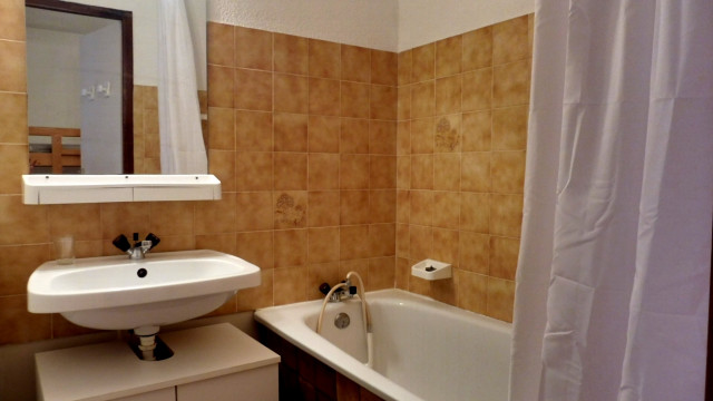 _lv_images___lot_0700087326_07_3775818 _lv_images___lot_0700087326_07_3775818