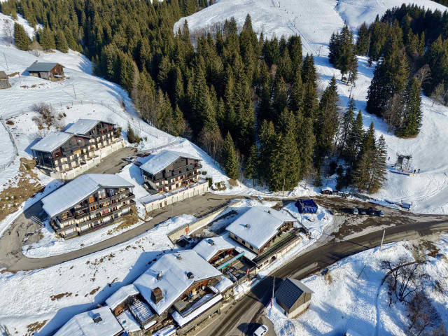 _lv_images__imme_0000000030_02_7306899