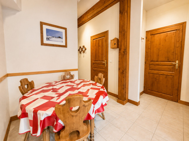 _lv_images__lot_0000020015_08_8303523 _lv_images__lot_0000020015_08_8303523