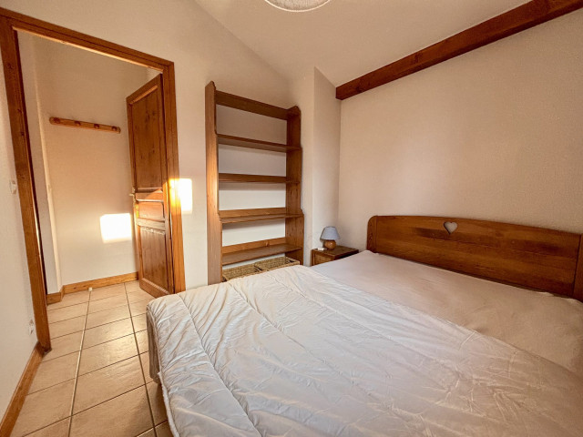 _lv_images__lot_0000020015_12_7450543