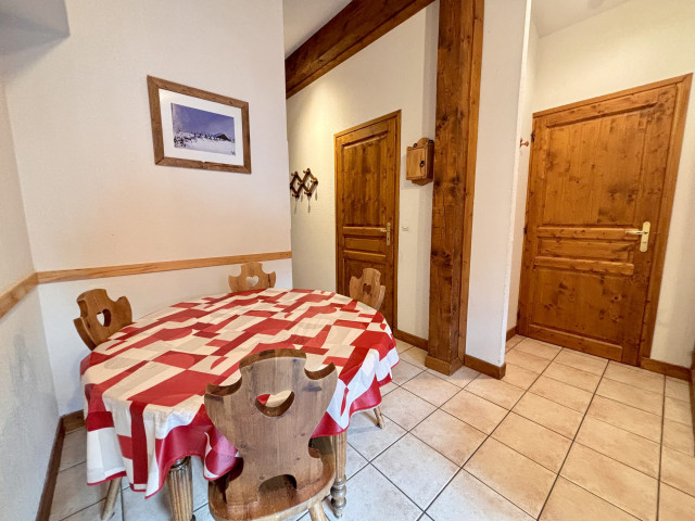 _lv_images__lot_0000020015_14_7595606 _lv_images__lot_0000020015_14_7595606