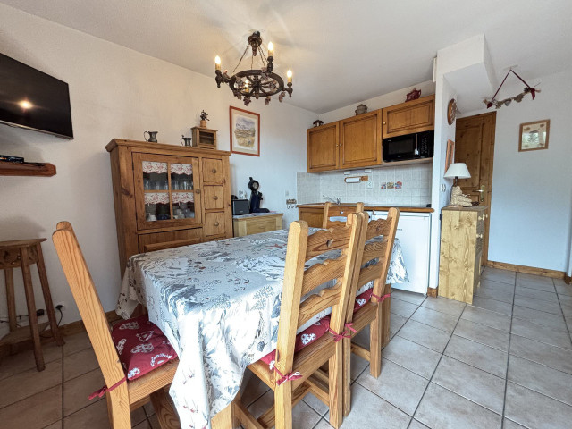 _lv_images__lot_0000020034_07_6924254