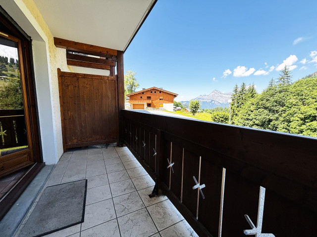 _lv_images__lot_0000020036_03_7078909